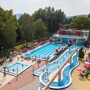 Holiday Beach Budapest Wellness Hotel With Sauna Park